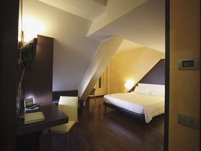 E'Hotel4