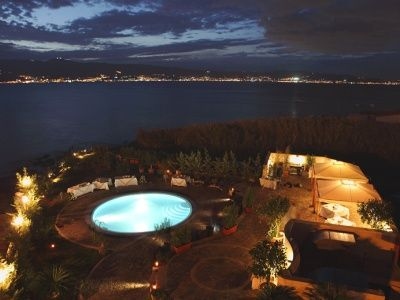E'Hotel2