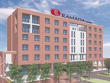Ramada Emilia0