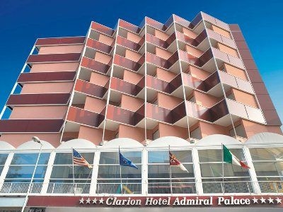 Clarion Admiral Palace1