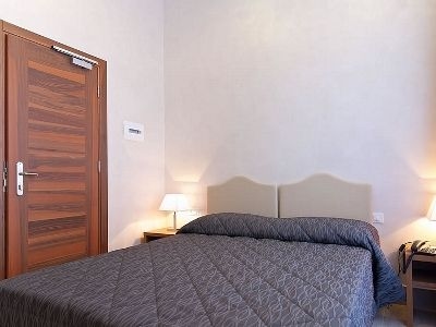 Collina Suites4