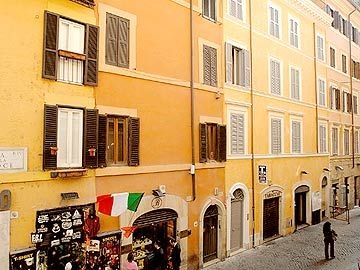 Condotti Palace0