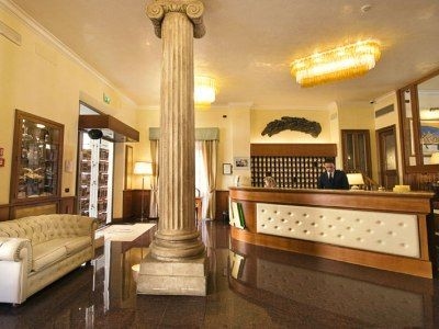Hotel Athena2