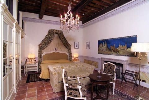 Castello Di Leonina1