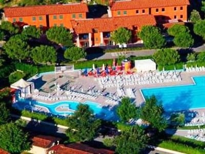 Garda Village0