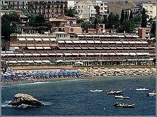 Mazzaro Sea Palace0
