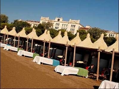 Des Bains1