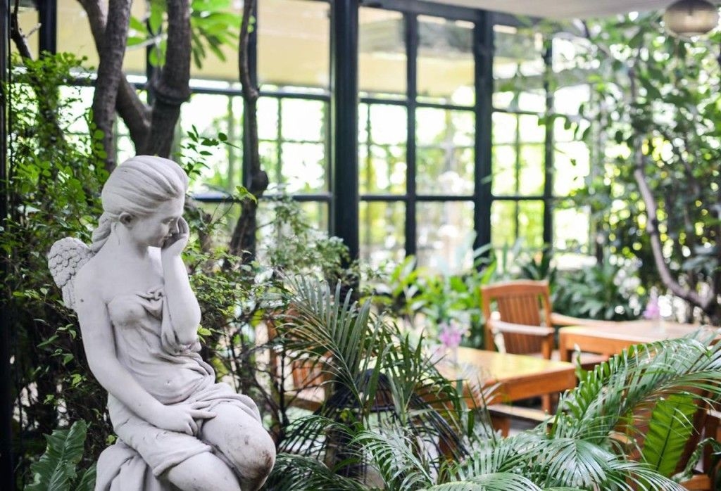 Grand Howard Hotel4