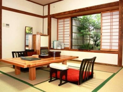 โอยาโดะ อูรากุ (OYADO URAKU)1