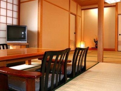 โอยาโดะ อูรากุ (OYADO URAKU)2
