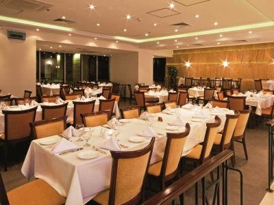 * Crowne Plaza Resort Petra4