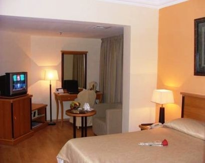 Ritz Salmiya4