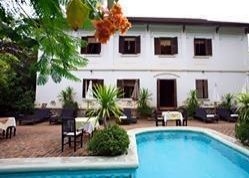 Satri House0