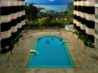 Blue Bay Resort2