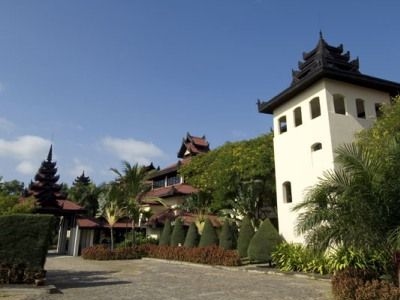 Bagan Golf Resort0