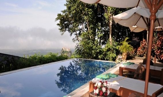 Popa Mountain Resort4
