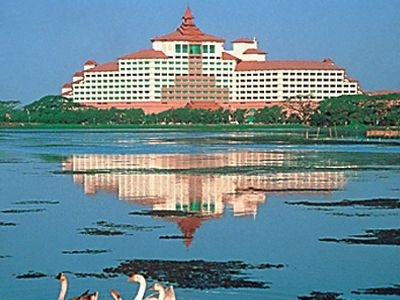 Sedona Hotel Yangon0