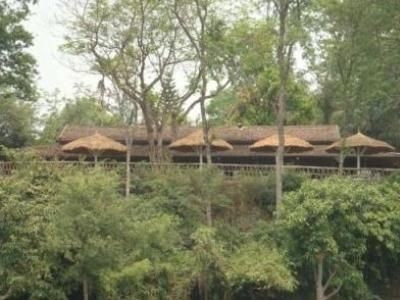 Safari Narayani Lodge2