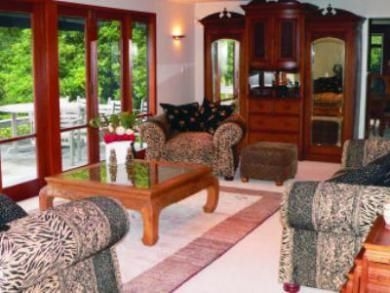 Point View Lodge1