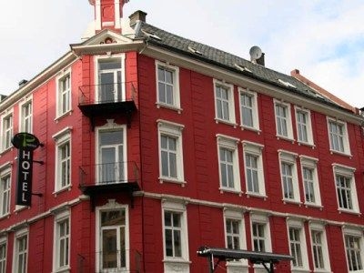 P-Hotels0