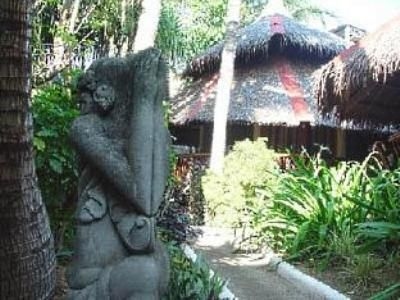 Nigi Nigi Nu Noos Beach Resort0
