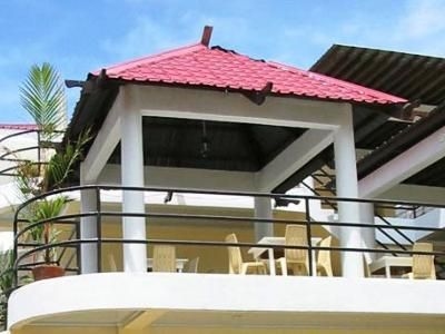 Oro Beach Resort0