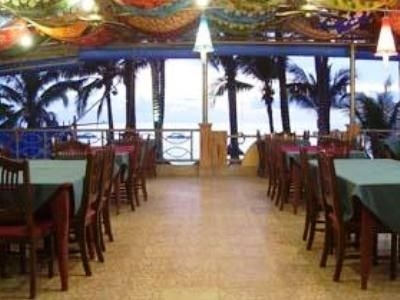 Royal Park Resort3