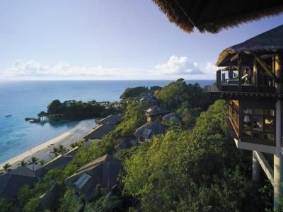 Shangri-La's Boracay1