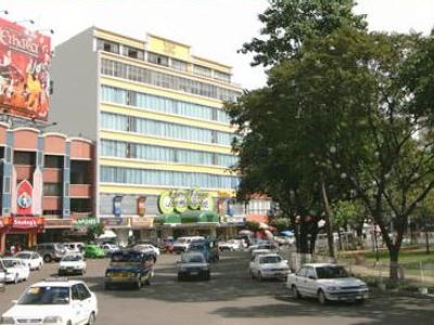 Cebu Rajah Park0