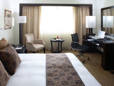 Intercontinental Manila3