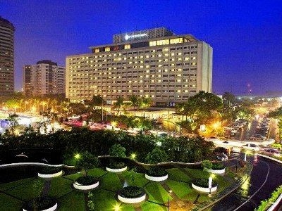 Intercontinental Manila0