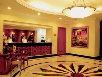 Oxford Suites4