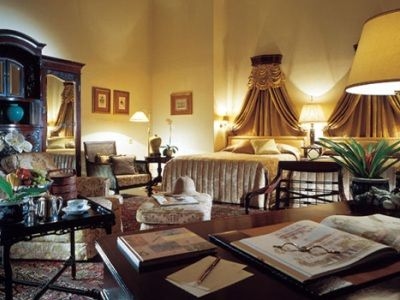 โรงแรมราฟเฟิลส์ สิงคโปร์ (Raffles Hotel Singapore)4