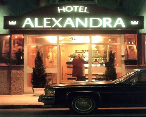 Alexandra0