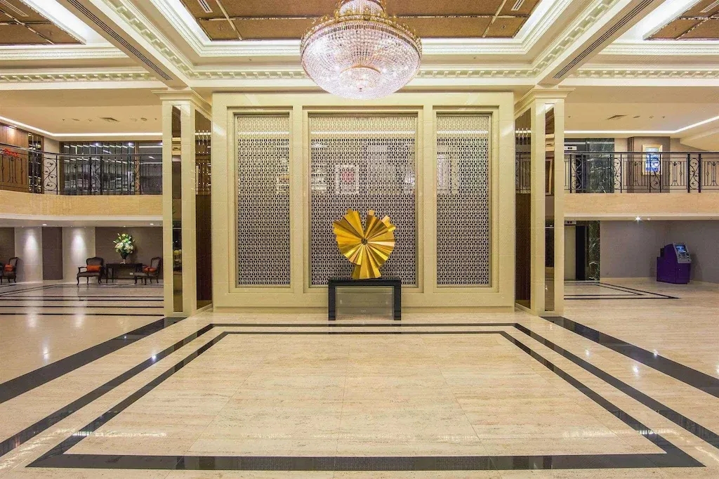 โรงแรมแมนดาริน บริหารโดย เซ็นเตอร์ พอยต์ (Mandarin Hotel Managed by Centre Point)3