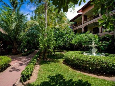 พินนาเคิล สมุย รีสอร์ต (Pinnacle Samui Resort)0