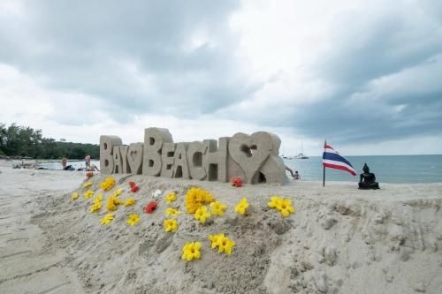 เบย์ บีช รีสอร์ต (Bay Beach Resort)1