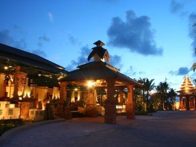 เซอร์เคิล ภูเก็ต รีสอร์ท แอนด์ สปา (Circle Phuket Resort And Spa)0