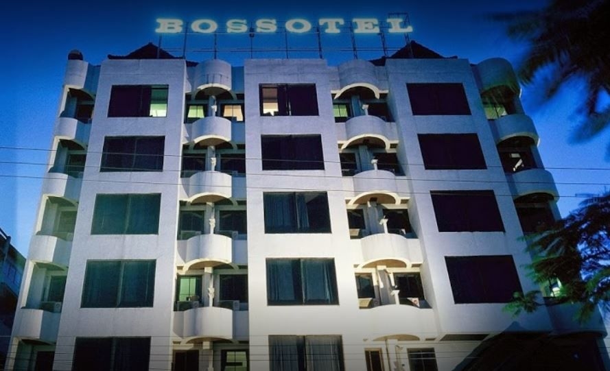 โรงแรมบอสโซเทล เชียงใหม่ (Bossotel Chiang Mai Hotel)1