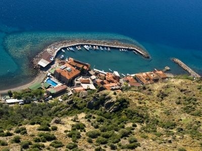 Assos Kervansaray0
