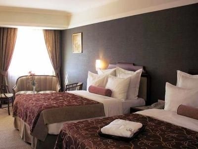 Renaissance Antalya Beach Resort And Spa4