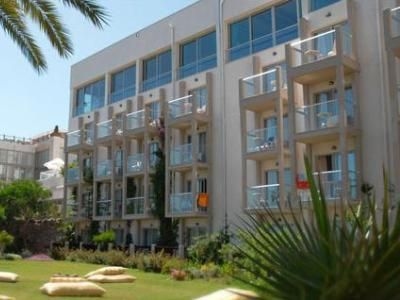 Isis Hotel And Spa0