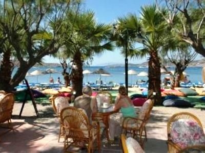 Sami Beach2