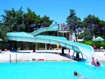 Holiday Resort1