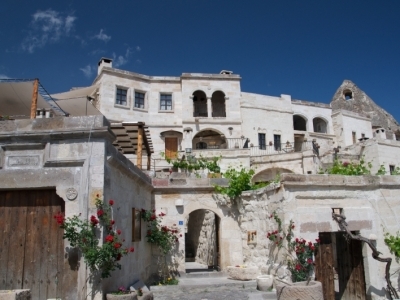Sultan Cave Suites0