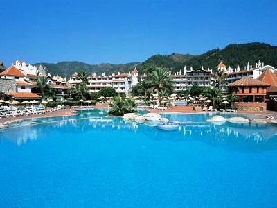 Marti Resort0