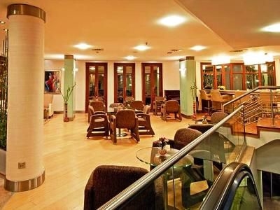 Mega Residence2