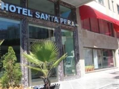 Santa Pera0