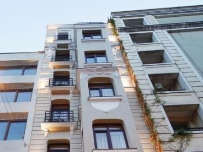 Triada Residence0