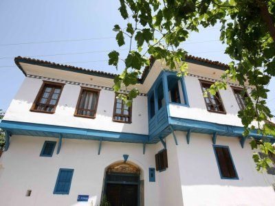 Kirkinca House0